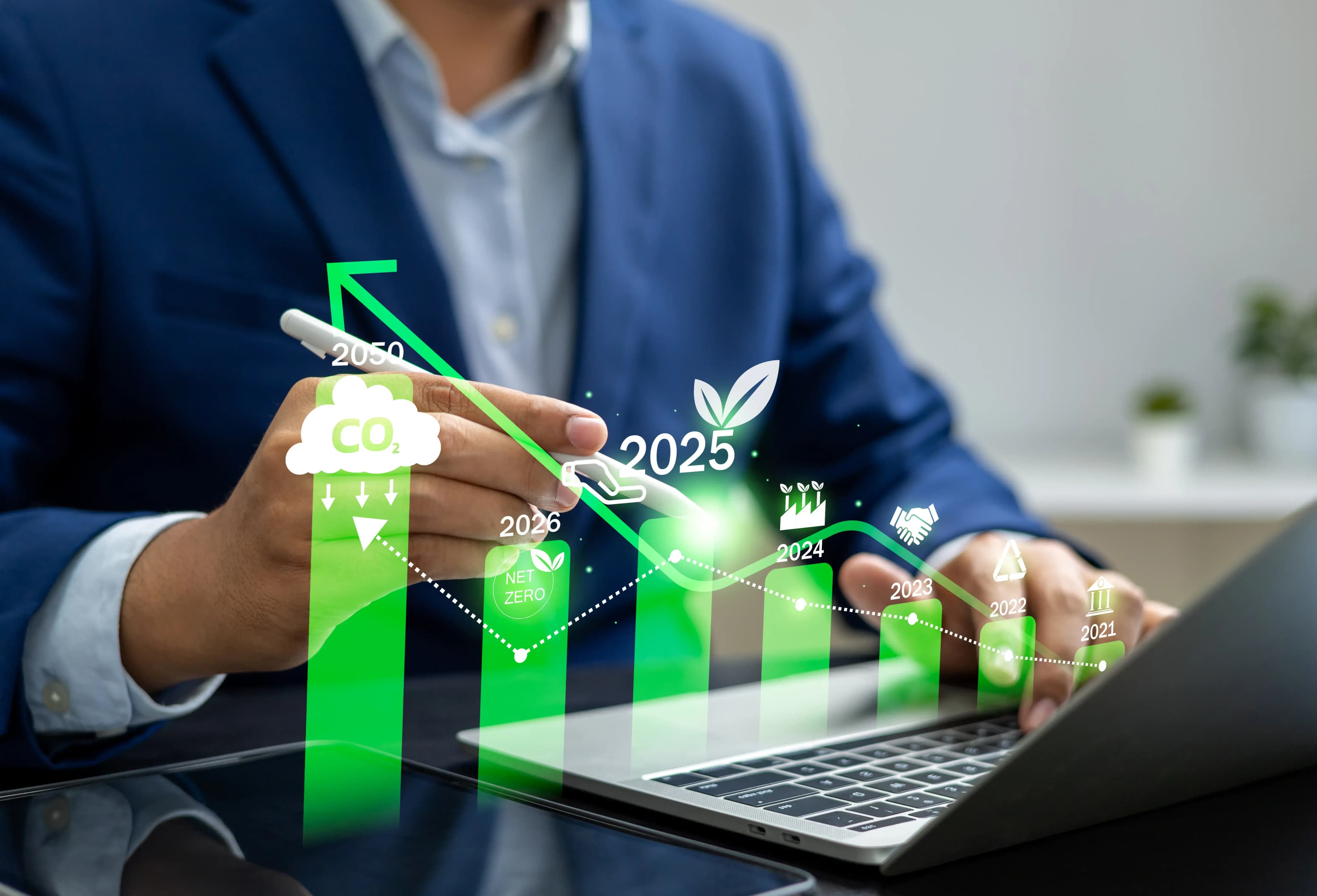 What are the best sustainable investment options in renewable energy?